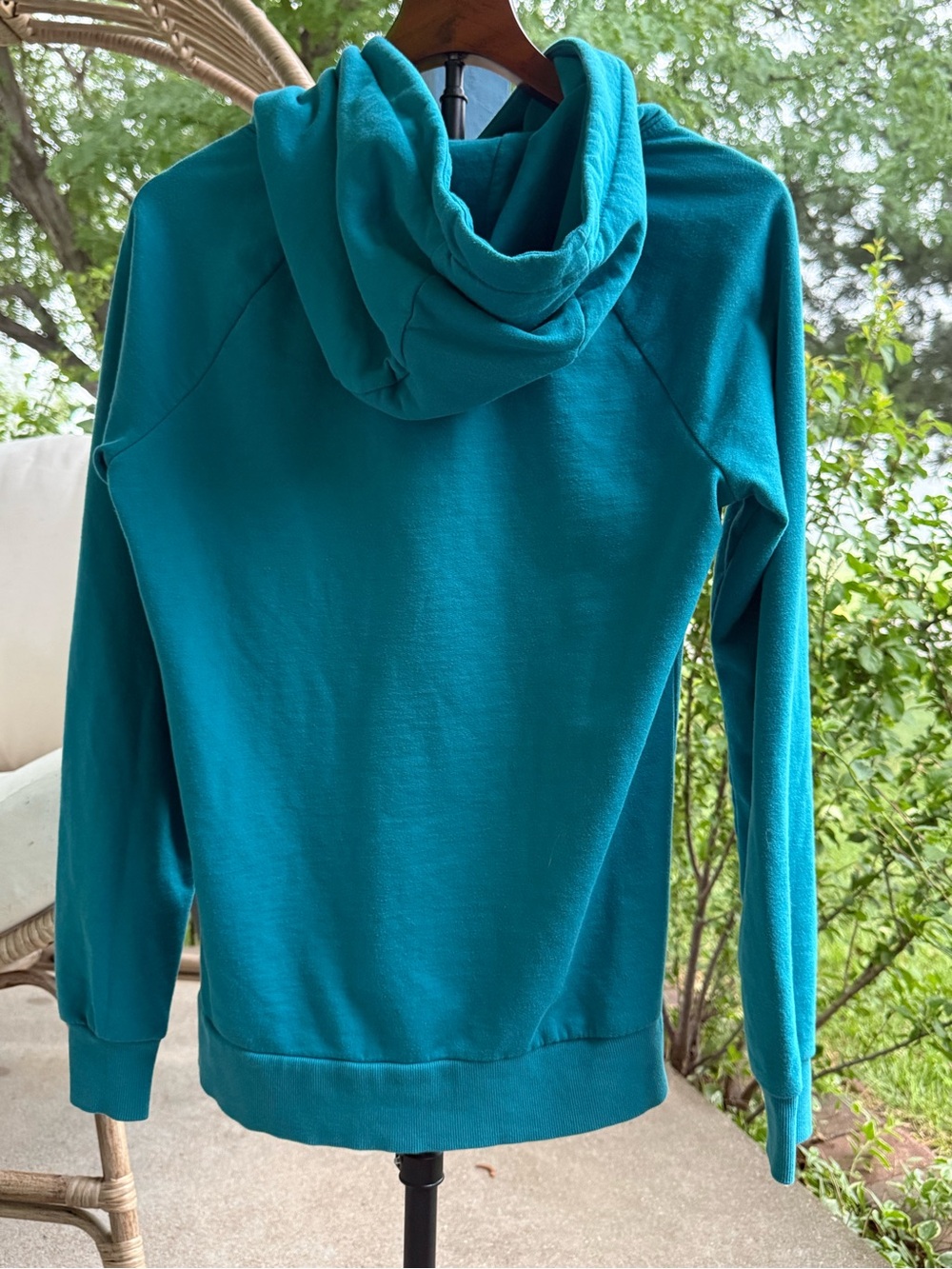 Gymshark Crest Hoodie - Picture 13 of 13